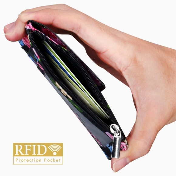 Fkora Badge Holder with Zipper - Picture 15 of 15